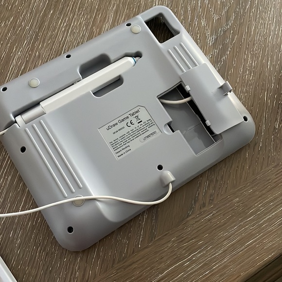 Wii UDraw Tablet & Game - Picture 7 of 7